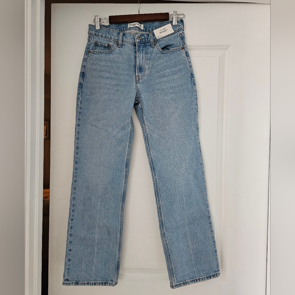 New- Abercrombie & Fitch Low Rise Denim Baggy Jeans